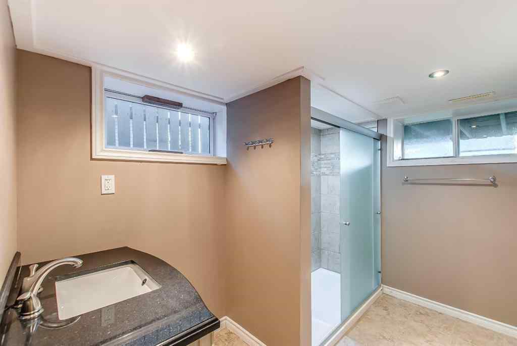 MLS® A2259875 - 226 4 Street SE in NONE Redcliff, Residential