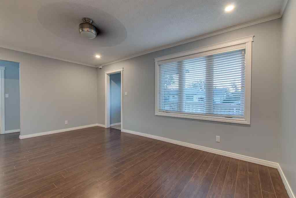 MLS® A2259875 - 226 4 Street SE in NONE Redcliff, Residential