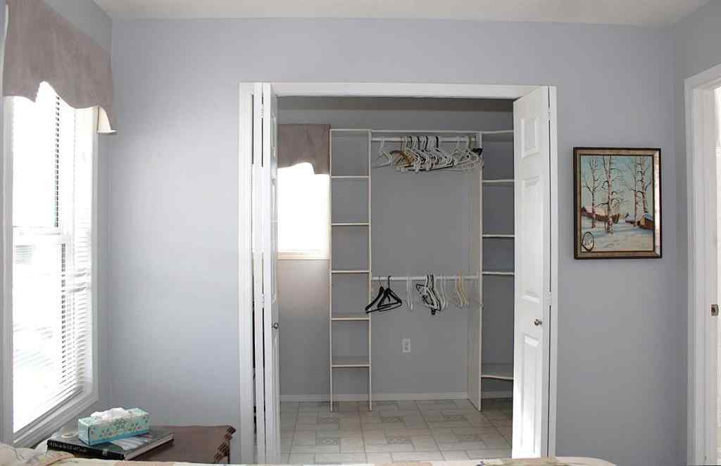 MLS® A2259876 - 24 Noblefern Way  in NONE Sundre, Residential