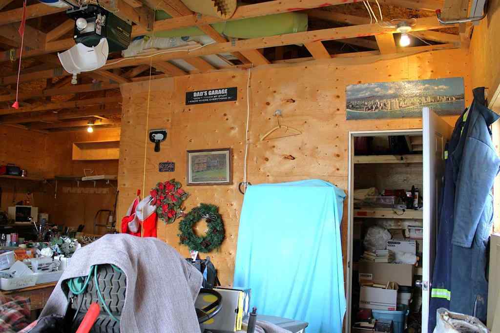 MLS® A2259876 - 24 Noblefern Way  in NONE Sundre, Residential