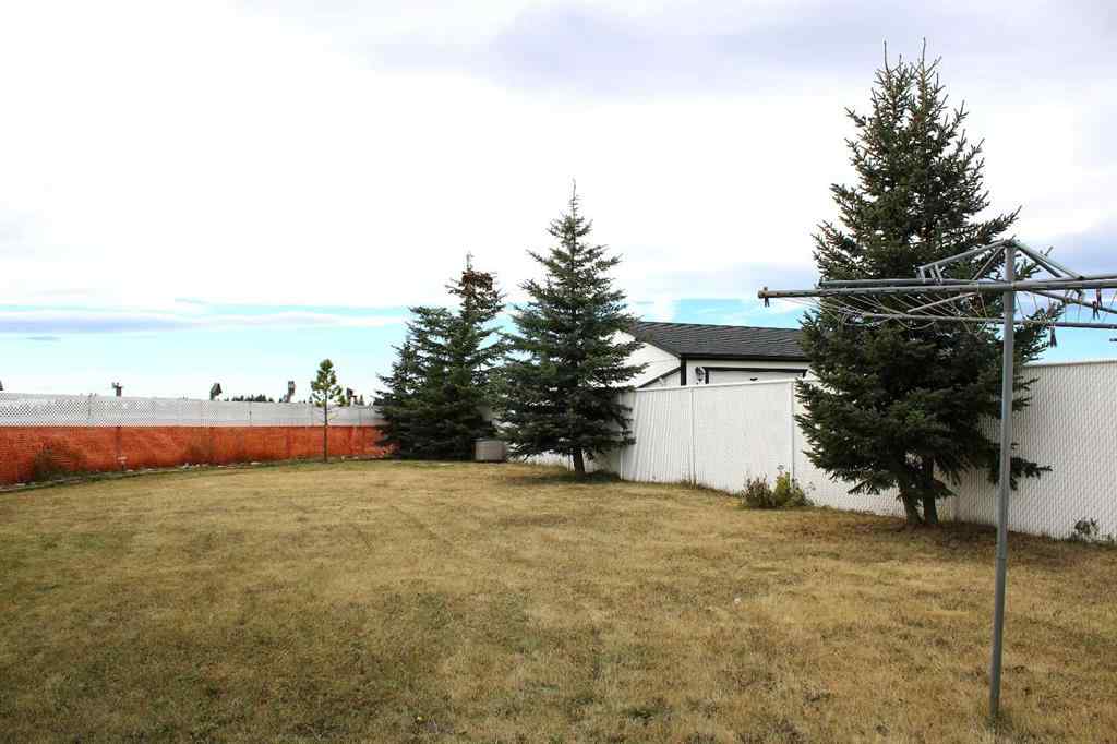 MLS® A2259876 - 24 Noblefern Way  in NONE Sundre, Residential
