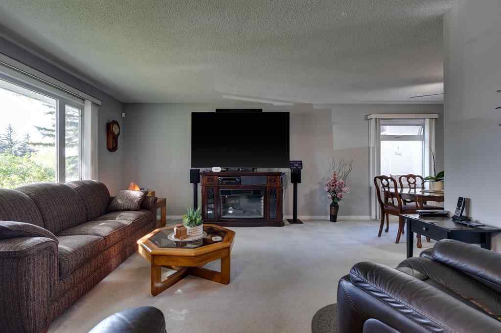 MLS® A2259878 - 360 Malvern Close NE in Marlborough Park Calgary, Residential