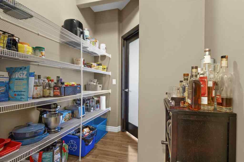 MLS® A2259881 - 195 Hillcrest Circle SW in Hillcrest Airdrie, Residential