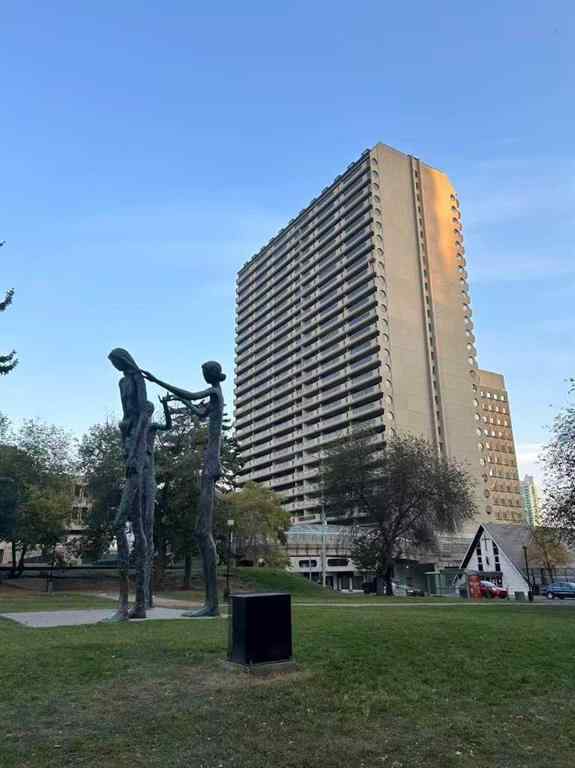 MLS® A2259889 - Unit #1704 221 6 Avenue SE in Downtown Commercial Core Calgary, Residential