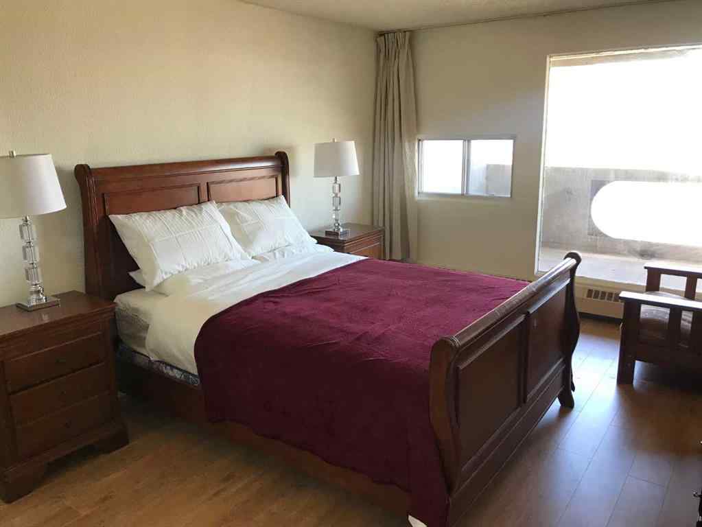 MLS® A2259889 - Unit #1704 221 6 Avenue SE in Downtown Commercial Core Calgary, Residential