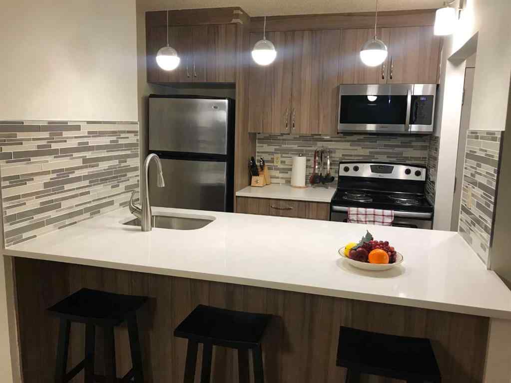 MLS® A2259889 - Unit #1704 221 6 Avenue SE in Downtown Commercial Core Calgary, Residential