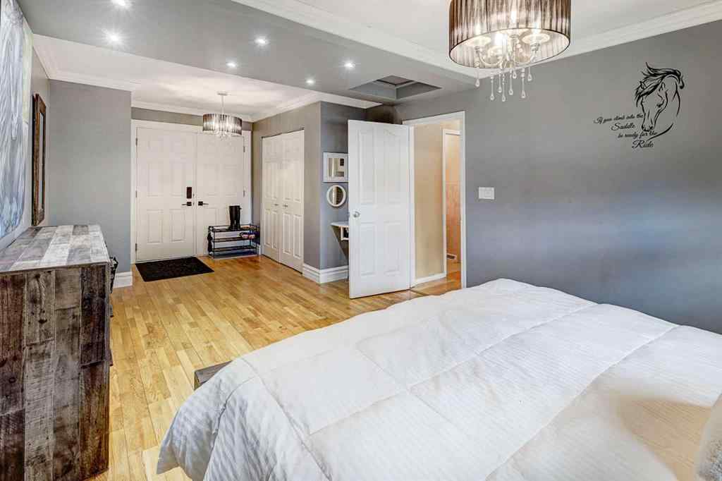 MLS® A2259892 - 1509 38 Street SE in Forest Lawn Calgary, Residential