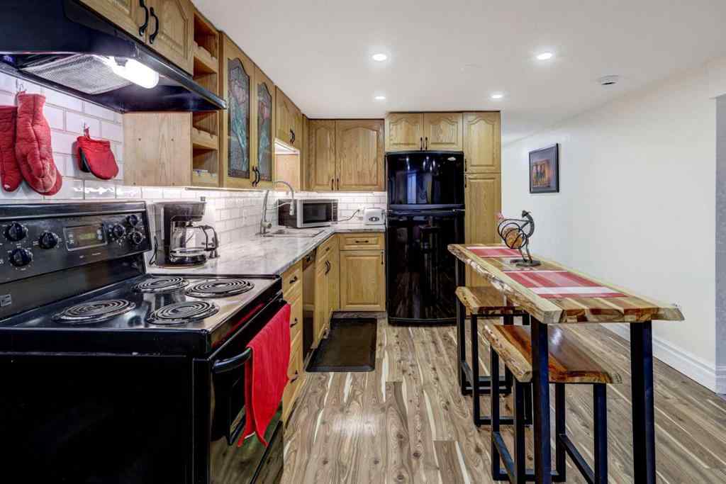 MLS® A2259892 - 1509 38 Street SE in Forest Lawn Calgary, Residential