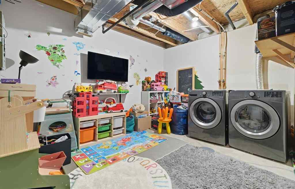 MLS® A2259893 - 215 Mckenzie Towne Gate SE in McKenzie Towne Calgary, Residential