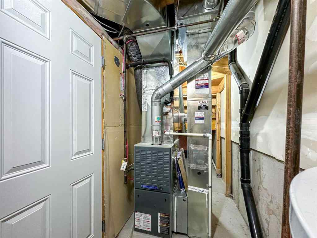 MLS® A2259899 - 132 Lavendar Link  in Rainbow Falls Chestermere, Residential