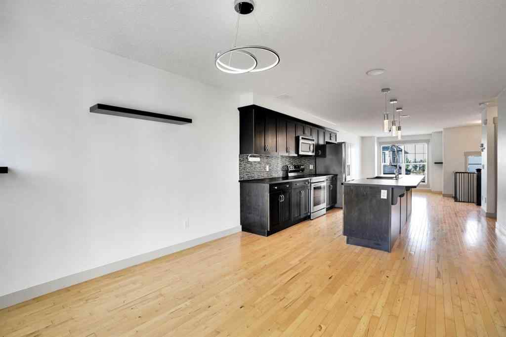 MLS® A2259899 - 132 Lavendar Link  in Rainbow Falls Chestermere, Residential