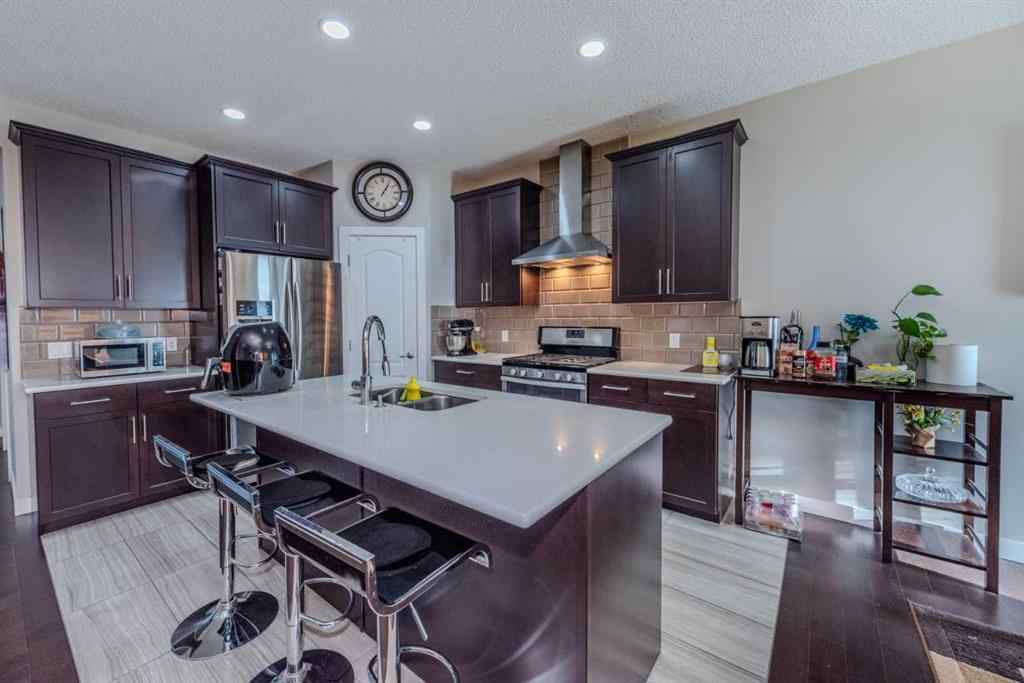 MLS® A2259900 - 115 Savanna Parade NE in Saddle Ridge Calgary, Residential