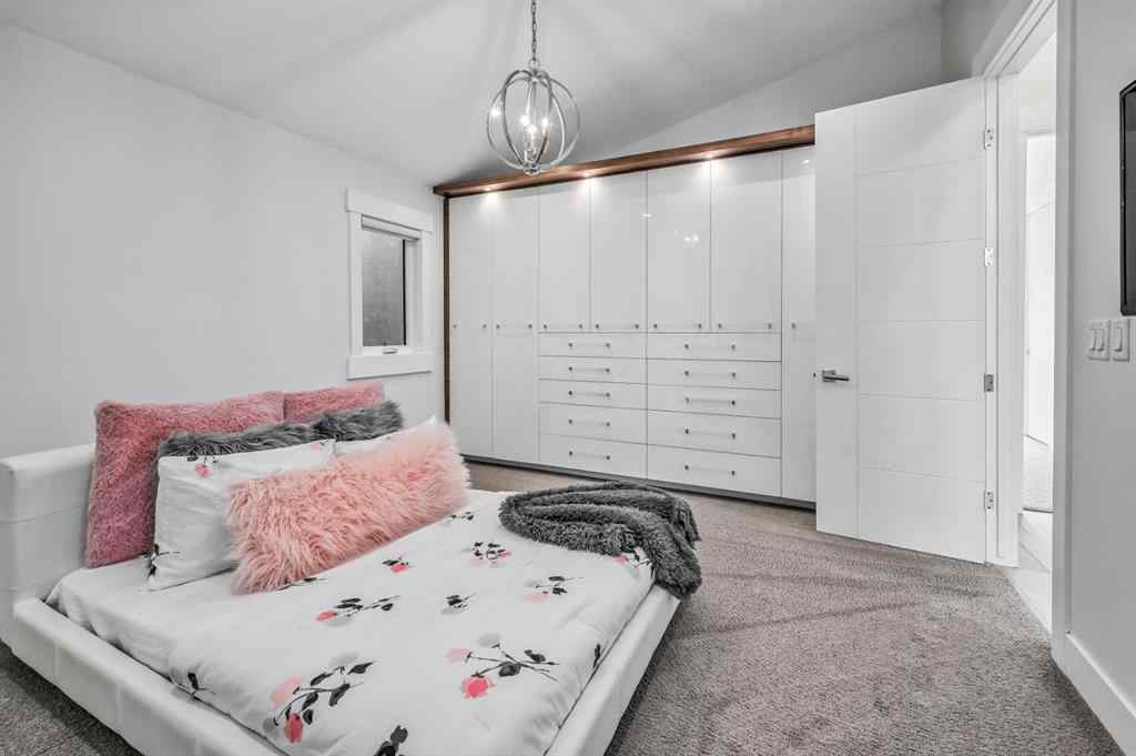 MLS® A2259901 - 509 31 Avenue NE in Winston Heights/Mountview Calgary, Residential