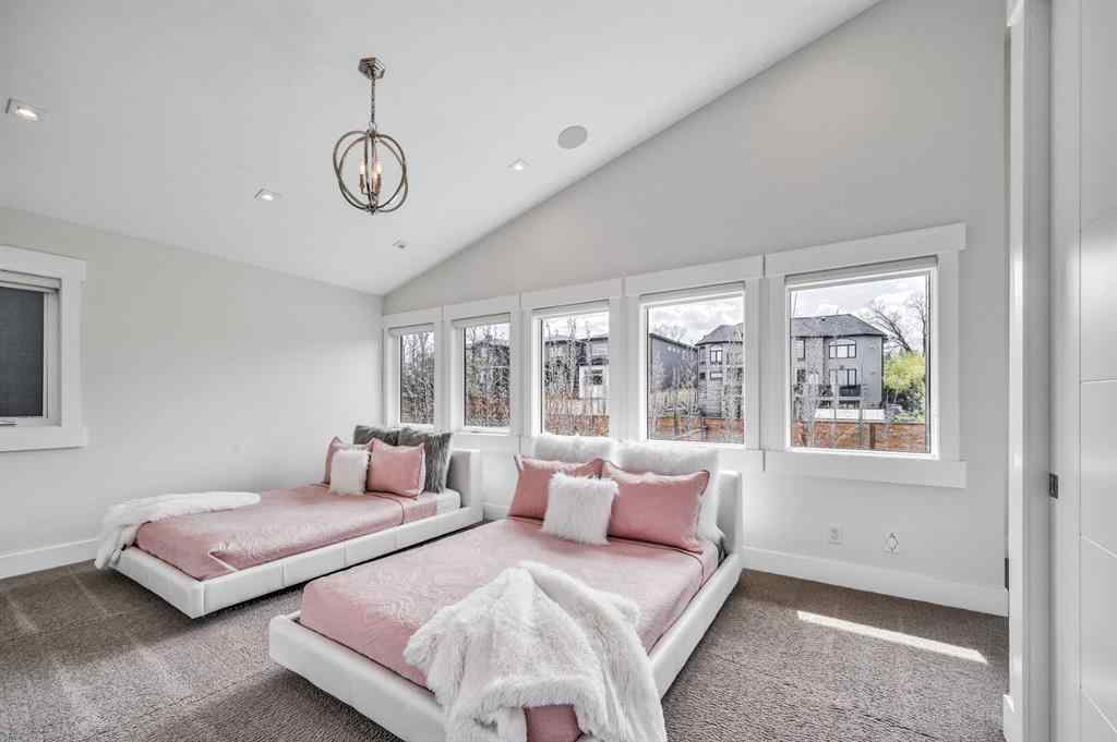 MLS® A2259901 - 509 31 Avenue NE in Winston Heights/Mountview Calgary, Residential