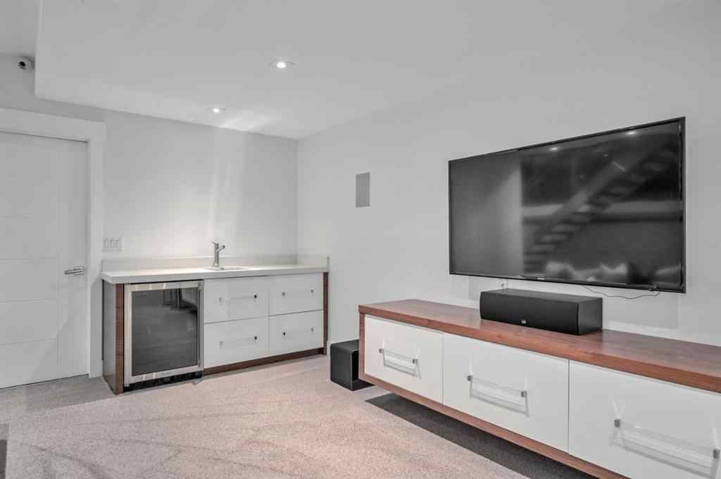 MLS® A2259901 - 509 31 Avenue NE in Winston Heights/Mountview Calgary, Residential