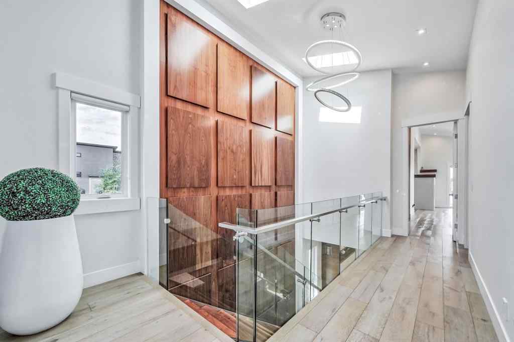 MLS® A2259901 - 509 31 Avenue NE in Winston Heights/Mountview Calgary, Residential