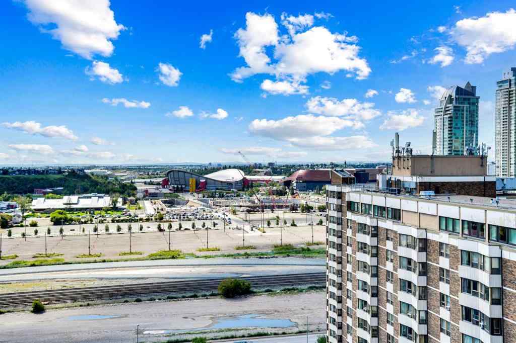 MLS® A2259903 - Unit #405 624 8 Avenue SE in Downtown East Village Calgary, Residential