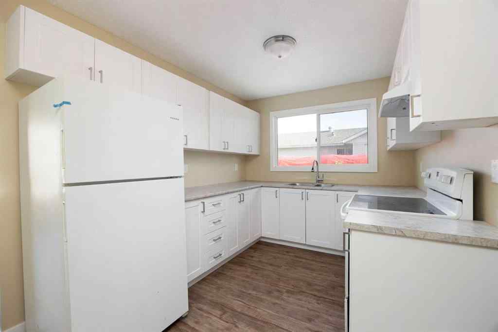 MLS® A2259909 - 9907 Gordon Avenue  in Downtown Fort McMurray, Residential