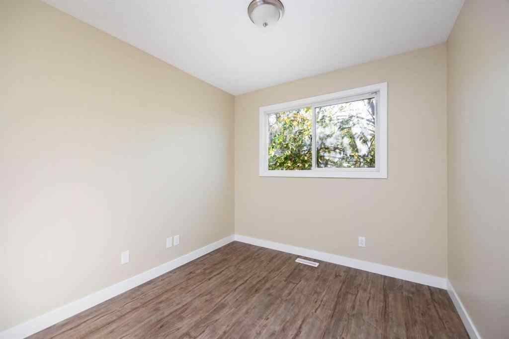 MLS® A2259909 - 9907 Gordon Avenue  in Downtown Fort McMurray, Residential