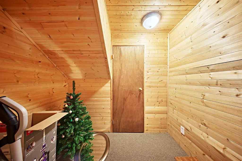 MLS® A2259911 - 8414 Berwick Road NW in Beddington Heights Calgary, Residential