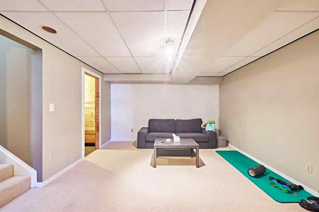 MLS® A2259911 - 8414 Berwick Road NW in Beddington Heights Calgary, Residential