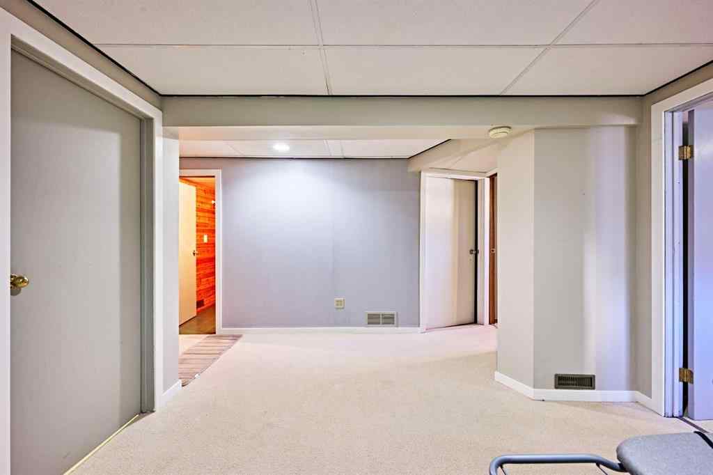 MLS® A2259911 - 8414 Berwick Road NW in Beddington Heights Calgary, Residential