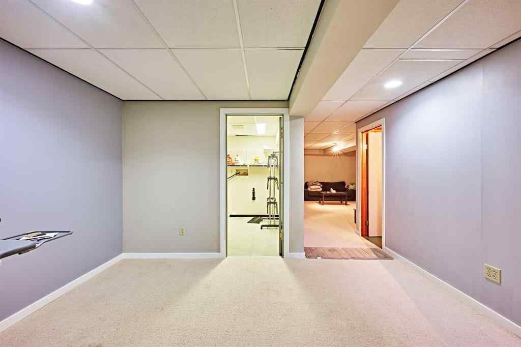 MLS® A2259911 - 8414 Berwick Road NW in Beddington Heights Calgary, Residential