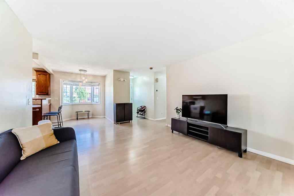 MLS® A2259913 - 31 Castleglen Crescent NE in Castleridge Calgary, Residential