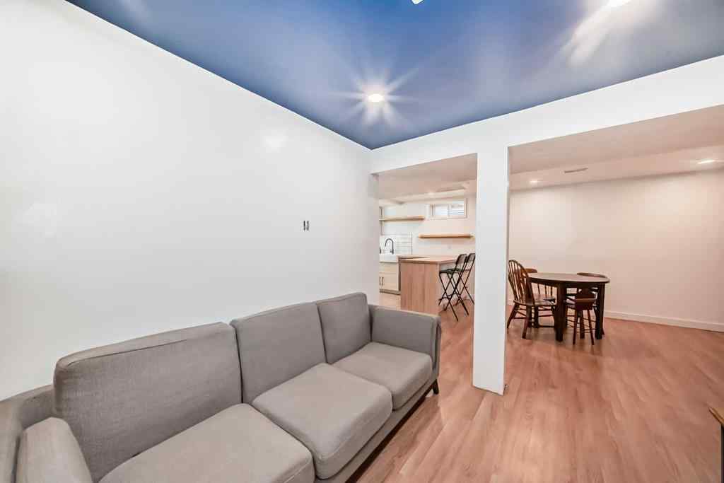 MLS® A2259913 - 31 Castleglen Crescent NE in Castleridge Calgary, Residential