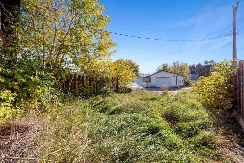 MLS® A2259920 - 9907B GORDON   in Downtown Fort McMurray, Residential