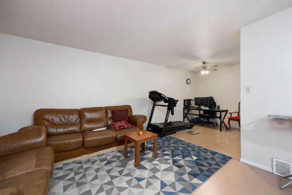 MLS® A2259920 - 9907B GORDON   in Downtown Fort McMurray, Residential