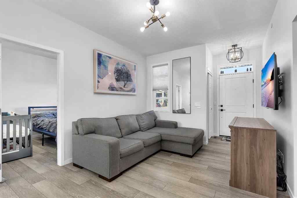 MLS® A2259921 - 21 Lucas Rise NW in Livingston Calgary, Residential