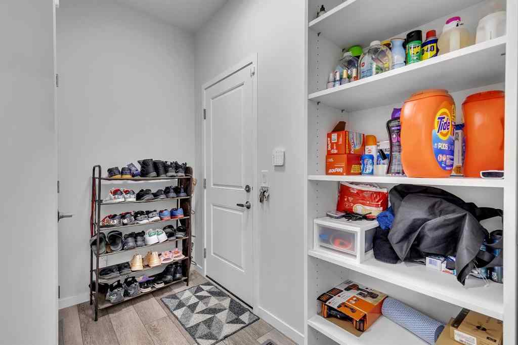 MLS® A2259921 - 21 Lucas Rise NW in Livingston Calgary, Residential