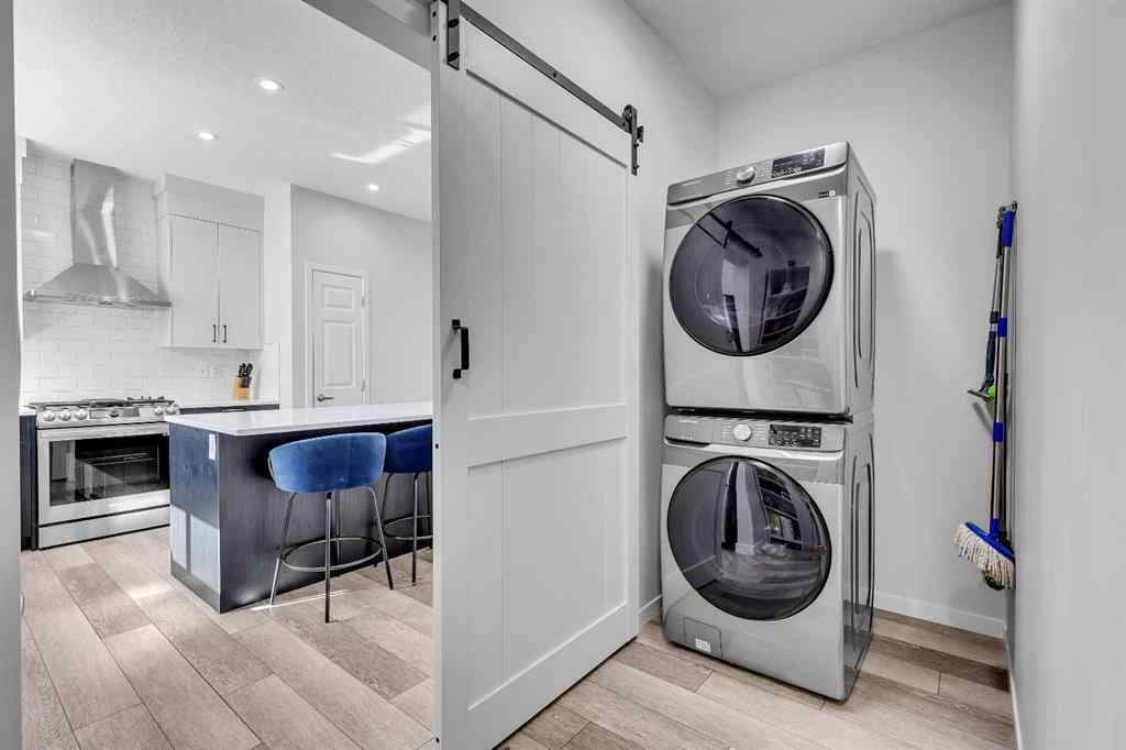 MLS® A2259921 - 21 Lucas Rise NW in Livingston Calgary, Residential