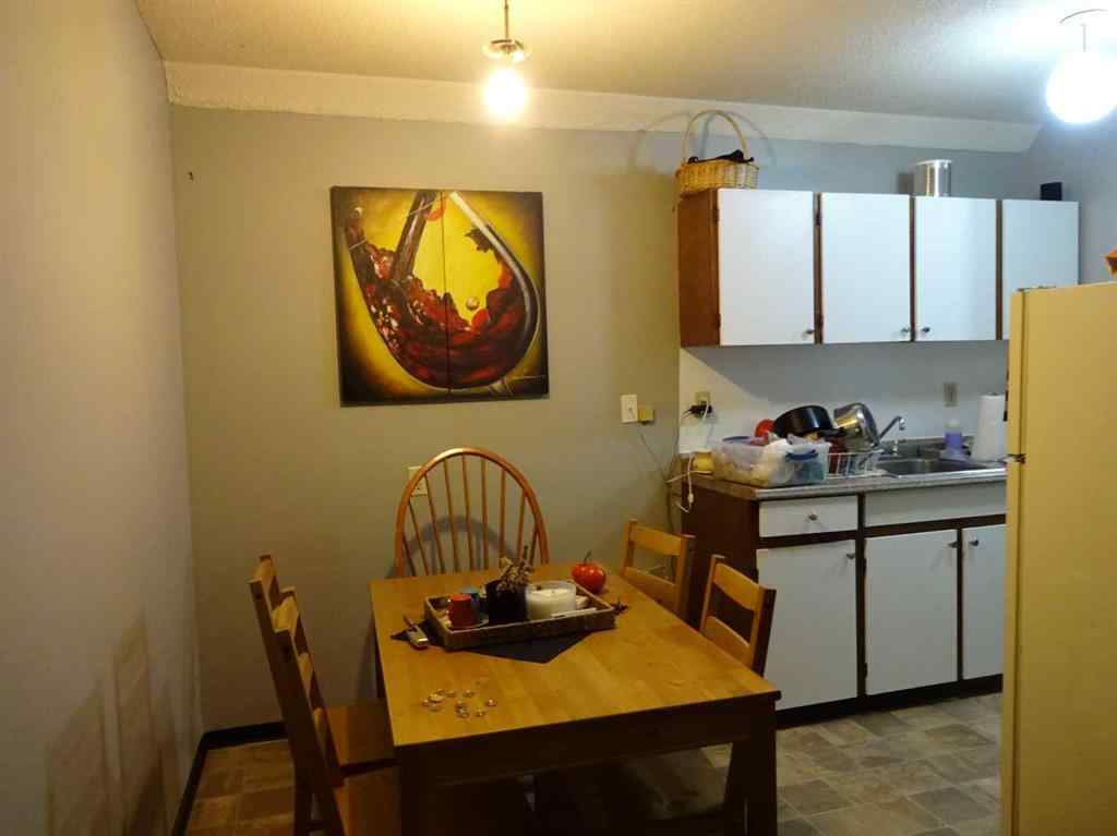 MLS® A2259924 - 2410 14 Street SW in Upper Mount Royal Calgary, Commercial