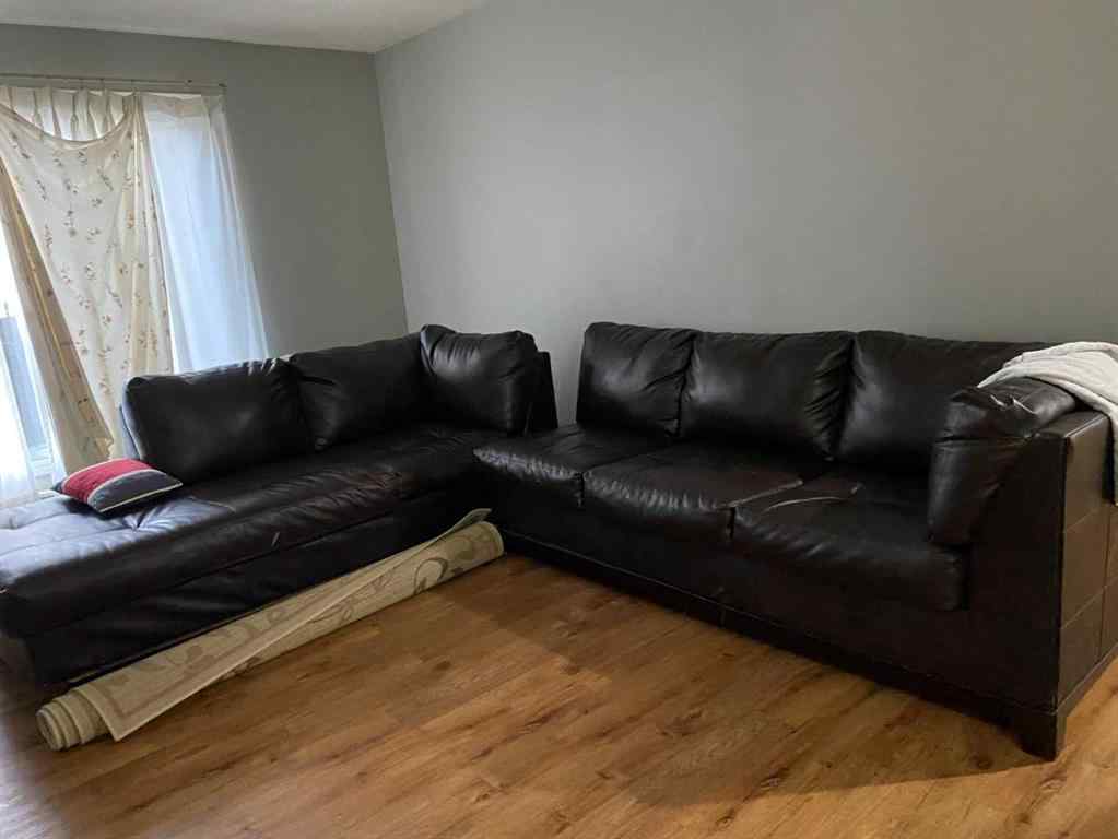 MLS® A2259924 - 2410 14 Street SW in Upper Mount Royal Calgary, Commercial