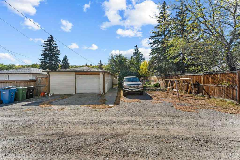 MLS® A2259936 - 8736 34 Avenue NW in Bowness Calgary, Residential