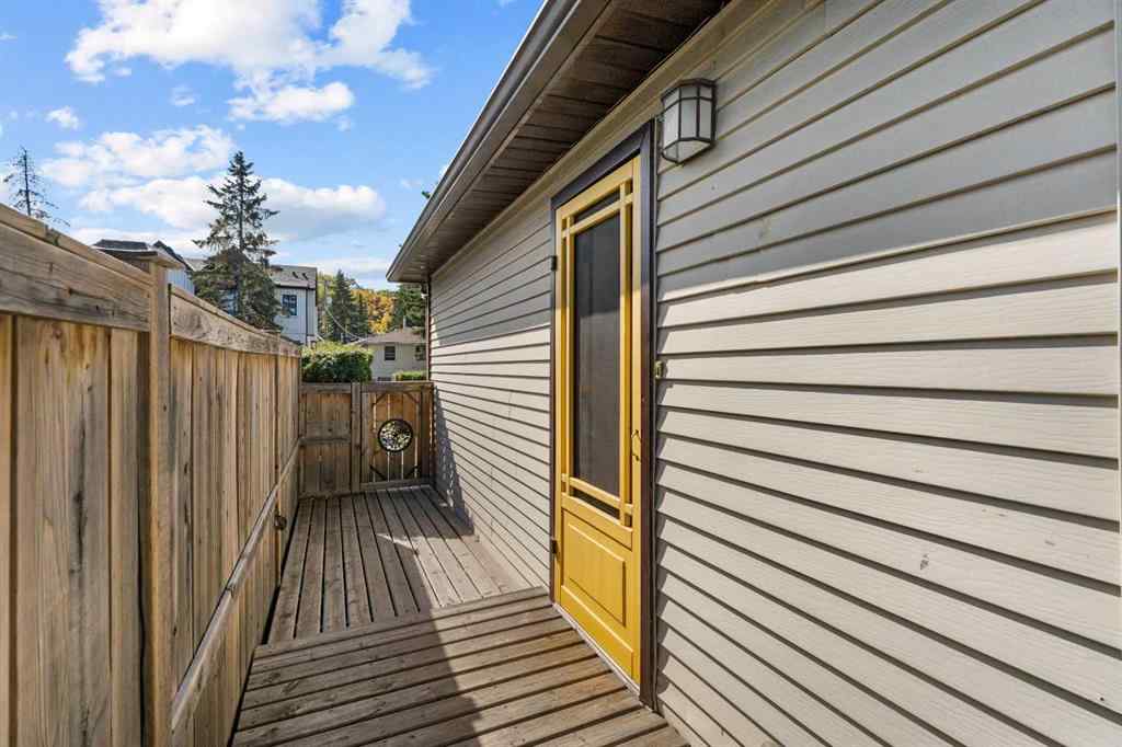 MLS® A2259936 - 8736 34 Avenue NW in Bowness Calgary, Residential