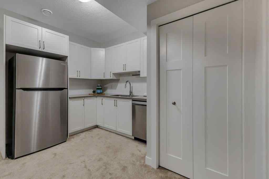 MLS® A2259938 - 425 South Point Glen SW in South Point Airdrie, Residential