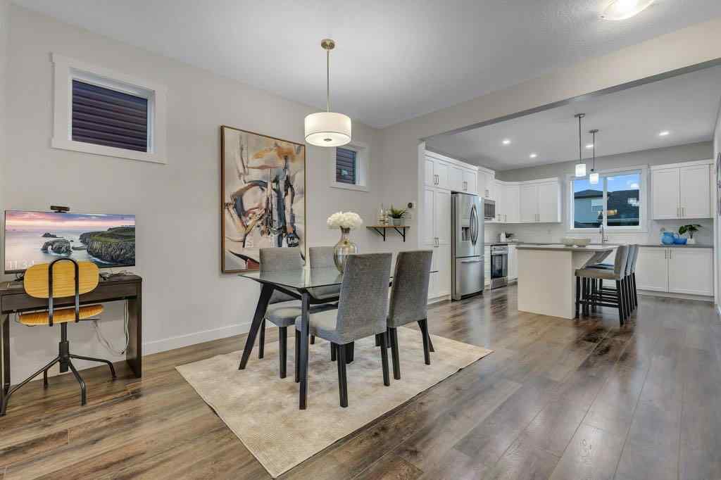 MLS® A2259938 - 425 South Point Glen SW in South Point Airdrie, Residential