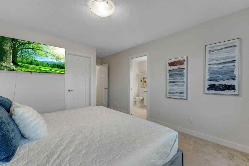 MLS® A2259938 - 425 South Point Glen SW in South Point Airdrie, Residential