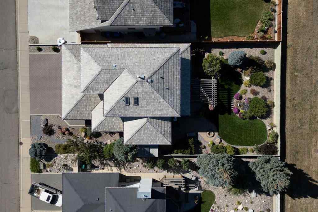 MLS® A2259943 - 209 Coachwood Point W in Ridgewood Lethbridge, Residential