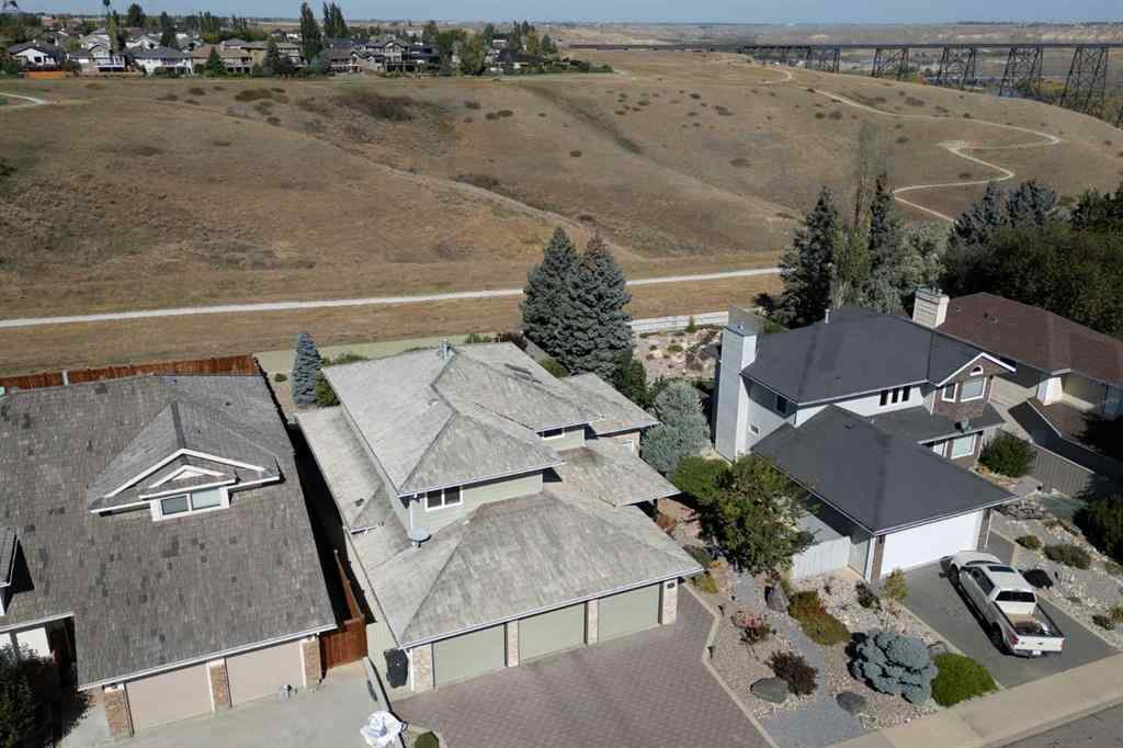 MLS® A2259943 - 209 Coachwood Point W in Ridgewood Lethbridge, Residential