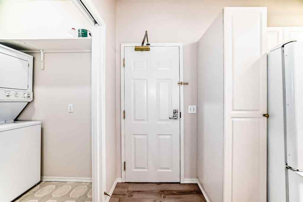 MLS® A2259945 - Unit #112 2850 51 Street SW in Glenbrook Calgary, Residential