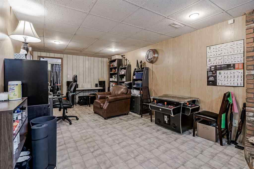 MLS® A2259946 - 1813 38 Street SE in Forest Lawn Calgary, Residential