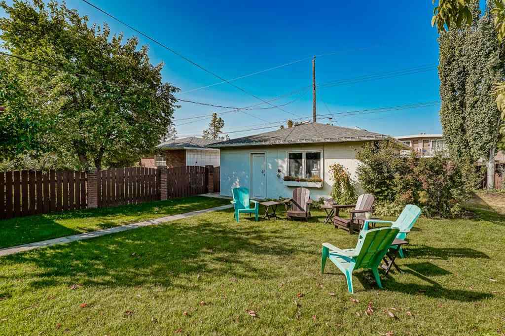MLS® A2259946 - 1813 38 Street SE in Forest Lawn Calgary, Residential