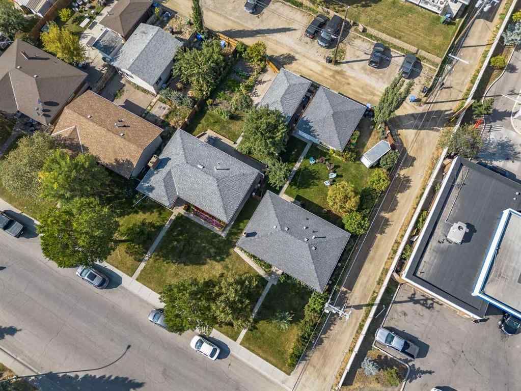 MLS® A2259946 - 1813 38 Street SE in Forest Lawn Calgary, Residential