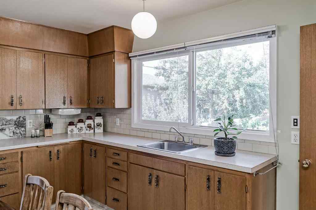 MLS® A2259947 - 1819 38 Street SE in Forest Lawn Calgary, Residential