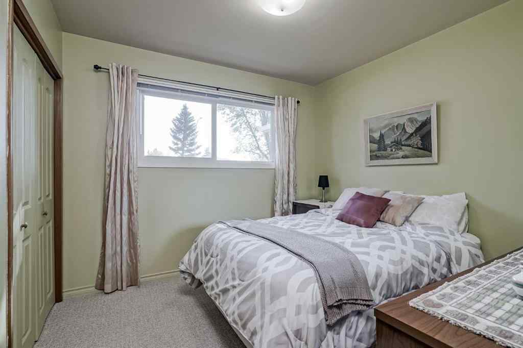 MLS® A2259947 - 1819 38 Street SE in Forest Lawn Calgary, Residential