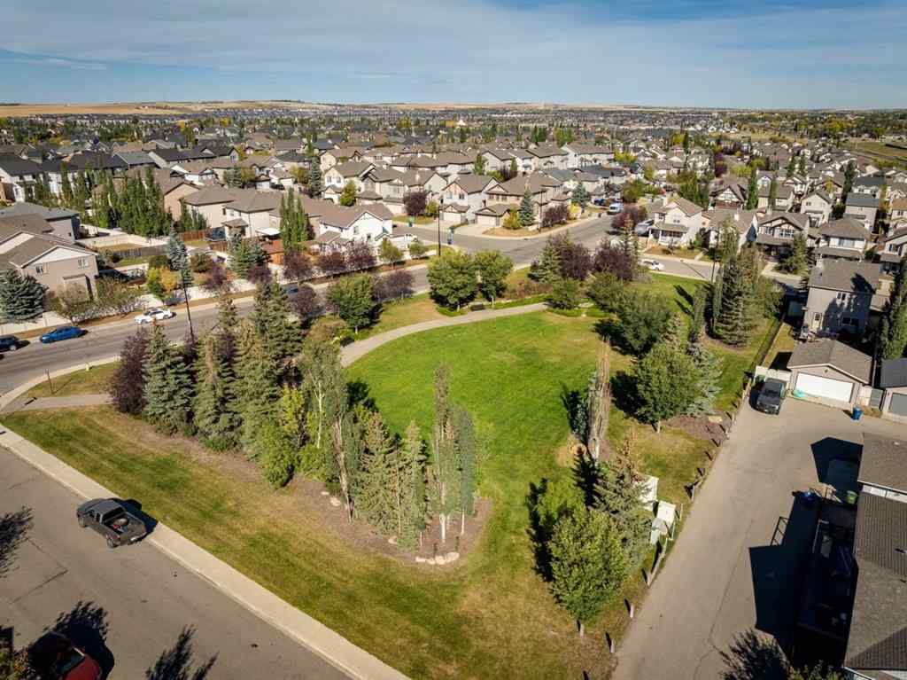 MLS® A2259952 - 605 Morningside Park SW in Morningside Airdrie, Residential
